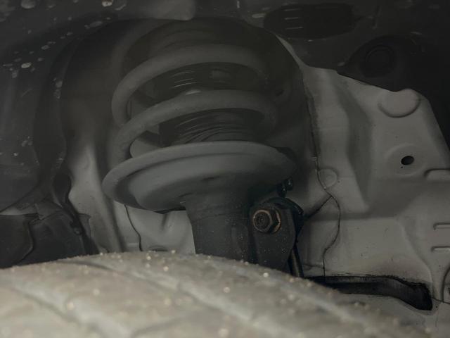 シエンタ ハイブリッドＧ　純正ナビ　両側電動スライドドア　衝突軽減装置　ＬＥＤヘッド　ＥＴＣ　Ｂｌｕｅｔｏｏｔｈ　バックカメラ　スマートキー　プッシュスタート　オートエアコン　電動格納ドアミラー　シートリフター（20枚目）