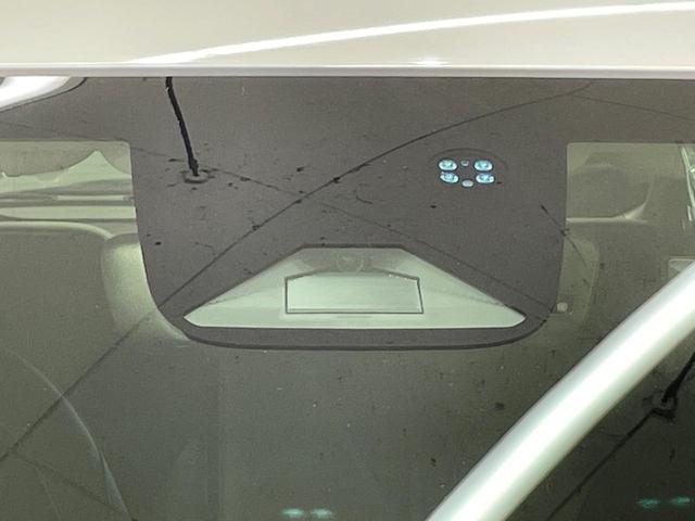 ヴェゼル e:HEV Z 純正9型ナビ 全周囲カメラ 衝突軽減 レーダークルーズ 禁煙車 電動リアゲート ハーフレザーシート ドラレコ コーナーセンサー スマートキー LEDヘッド 純正18インチアルミ オートハイビーム(34枚目)