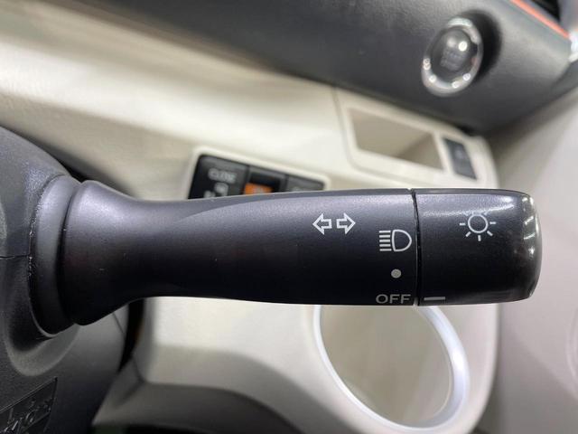 シエンタ G 純正ナビ バックカメラ 両側電動スライド ステアリングスイッチ 禁煙車 スマートキー ビルトインETC オートエアコン シートリフター アイドリングストップ ドライブレコーダー バニティミラー(28枚目)