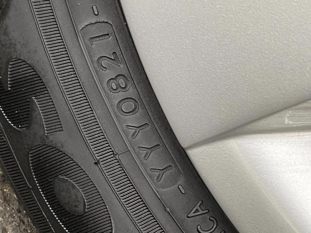 シエンタ G 純正ナビ バックカメラ 両側電動スライド ステアリングスイッチ 禁煙車 スマートキー ビルトインETC オートエアコン シートリフター アイドリングストップ ドライブレコーダー バニティミラー(50枚目)