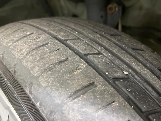 シエンタ G 純正ナビ バックカメラ 両側電動スライド ステアリングスイッチ 禁煙車 スマートキー ビルトインETC オートエアコン シートリフター アイドリングストップ ドライブレコーダー バニティミラー(51枚目)