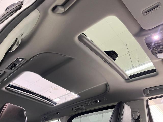 アルファード 2.5S Cパッケージ 純正ナビ サンルーフ 両側電動ドア バックカメラ 衝突被害軽減システム レーダークルーズ 禁煙車 電動リアゲート レザー調シート 前席シートエアコン コーナーセンサー スマートキー LEDヘッド(4枚目)