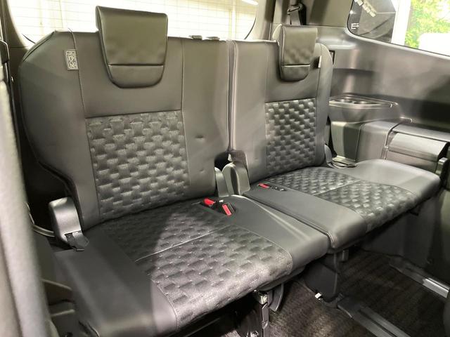ヴォクシー Ｓ－Ｚ　純正１０．５型ナビ　全周囲カメラ　快適利便パッケージＨｉｇｈ　フリップダウンモニター　ユニバーサルステップ　ＢＳＭ　両側電動スライド　ＥＴＣ　　シートヒーター　ＬＥＤヘッドライト　ＬＥＤフォグランプ（10枚目）