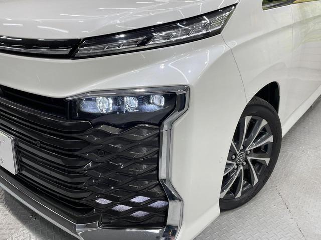 ヴォクシー Ｓ－Ｚ　純正１０．５型ナビ　全周囲カメラ　快適利便パッケージＨｉｇｈ　フリップダウンモニター　ユニバーサルステップ　ＢＳＭ　両側電動スライド　ＥＴＣ　　シートヒーター　ＬＥＤヘッドライト　ＬＥＤフォグランプ（13枚目）