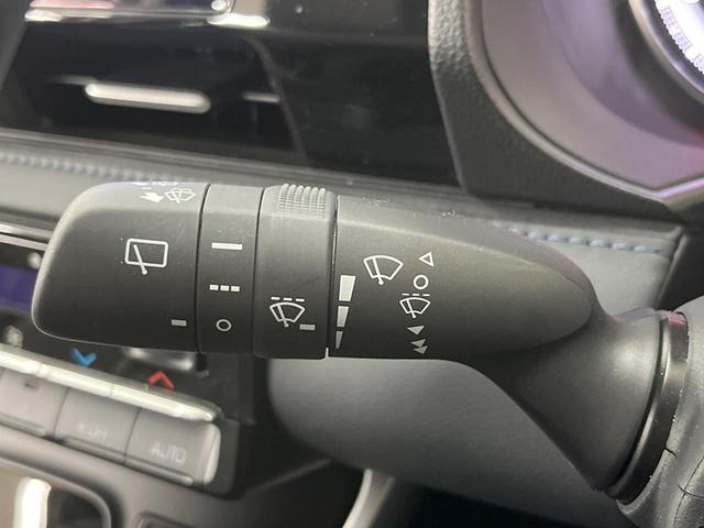 ヴォクシー Ｓ－Ｚ　純正１０．５型ナビ　全周囲カメラ　快適利便パッケージＨｉｇｈ　フリップダウンモニター　ユニバーサルステップ　ＢＳＭ　両側電動スライド　ＥＴＣ　　シートヒーター　ＬＥＤヘッドライト　ＬＥＤフォグランプ（31枚目）