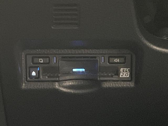 ヴォクシー Ｓ－Ｚ　純正１０．５型ナビ　全周囲カメラ　快適利便パッケージＨｉｇｈ　フリップダウンモニター　ユニバーサルステップ　ＢＳＭ　両側電動スライド　ＥＴＣ　　シートヒーター　ＬＥＤヘッドライト　ＬＥＤフォグランプ（46枚目）