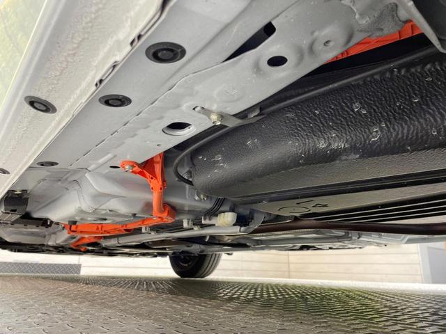 シエンタ ハイブリッドＺ　純正１０．５型ナビ　全周囲カメラ　衝突軽減　レーダークルーズ　禁煙車　コーナーセンサー　スマートキー　ＬＥＤヘッド　ビルトインＥＴＣ　オートハイビーム　車線逸脱警報　オートライト　オートエアコン（22枚目）