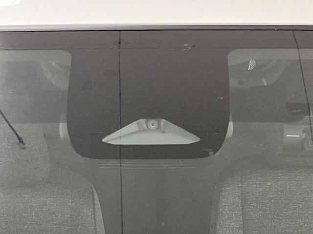 シエンタ ハイブリッドＺ　純正１０．５型ナビ　全周囲カメラ　衝突軽減　レーダークルーズ　禁煙車　コーナーセンサー　スマートキー　ＬＥＤヘッド　ビルトインＥＴＣ　オートハイビーム　車線逸脱警報　オートライト　オートエアコン（24枚目）