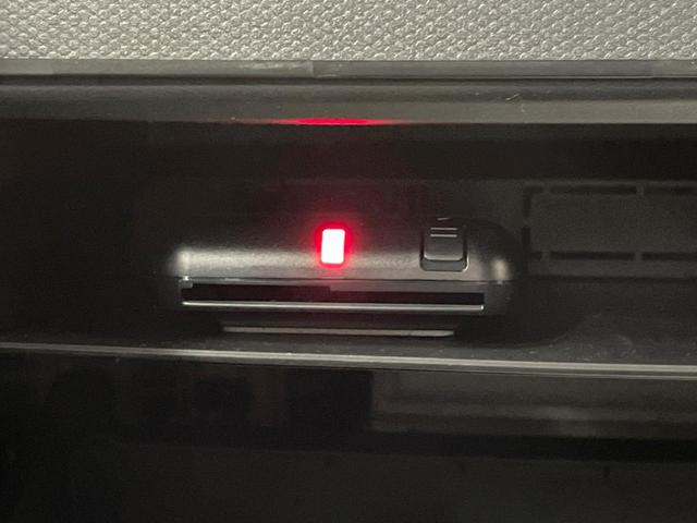 タフト Ｇターボ　ダーククロムベンチャー　タ―ボ　９型ＤＡ　衝突軽減装置　ガラスルーフ　ＬＥＤヘッド　アダプティブクルーズ　ドラレコ　ＥＴＣ　シートヒーター　フルセグＴＶ　バックカメラ　スマートキー　プッシュスタート　オートエアコン（5枚目）