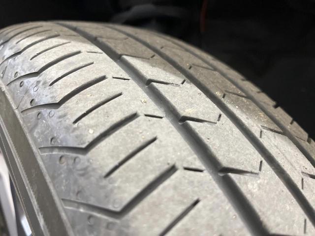 タフト Ｇターボ　ダーククロムベンチャー　タ―ボ　９型ＤＡ　衝突軽減装置　ガラスルーフ　ＬＥＤヘッド　アダプティブクルーズ　ドラレコ　ＥＴＣ　シートヒーター　フルセグＴＶ　バックカメラ　スマートキー　プッシュスタート　オートエアコン（48枚目）