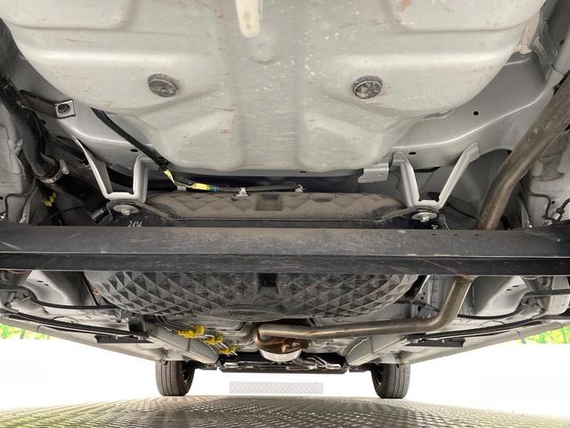 ムーヴキャンバス Ｇメイクアップリミテッド　ＳＡＩＩＩ　ＳＤナビ　全周囲カメラ　両側電動スライド　衝突軽減装置　ＬＥＤヘッド　スマートキー　プッシュスタート　Ｂｌｕｅｔｏｏｔｈ　オートエアコン　シートヒーター　電動格納ドアミラー　プライバシーガラス（19枚目）