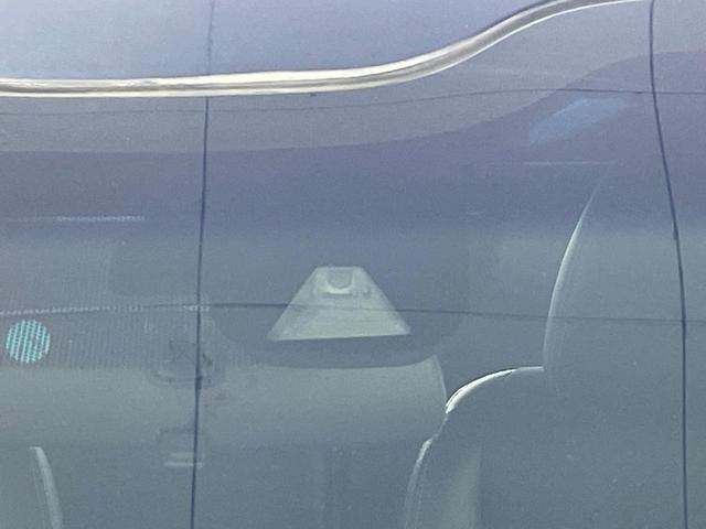 フリード+ G・ホンダセンシング SDナビ 後席モニター 衝突軽減 ETC バックカメラ 禁煙車 ハーフレザーシート スマートキー LEDヘッド フルセグ レーダークルーズ 純正15インチアルミ Bluetooth シートヒーター(24枚目)