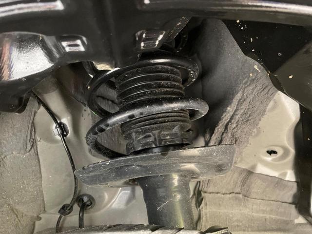 ヤリスクロス Ｚ　純正８型ＤＡ　全周囲カメラ　衝突軽減　レーダークルーズ　禁煙車　ハーフレザーシート　パワーシート　コーナーセンサー　スマートキー　ＬＥＤヘッド　ビルトインＥＴＣ　純正１８インチアルミ　オートハイビーム（20枚目）