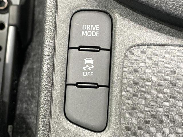 ヤリスクロス Ｚ　純正８型ＤＡ　全周囲カメラ　衝突軽減　レーダークルーズ　禁煙車　ハーフレザーシート　パワーシート　コーナーセンサー　スマートキー　ＬＥＤヘッド　ビルトインＥＴＣ　純正１８インチアルミ　オートハイビーム（40枚目）