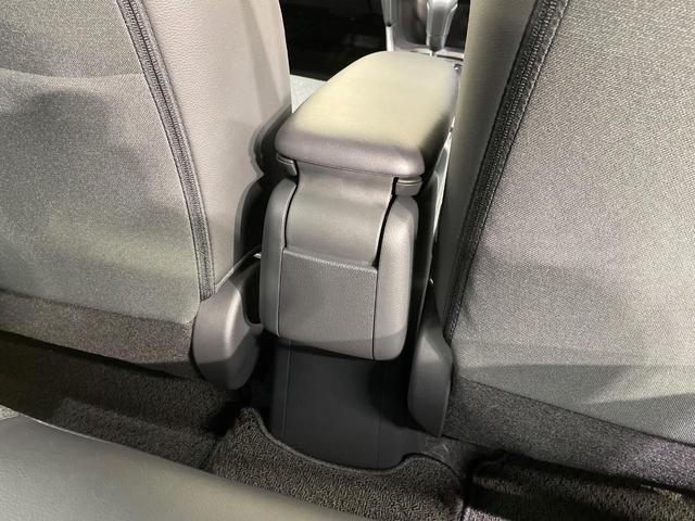 ヤリスクロス Ｚ　純正８型ＤＡ　全周囲カメラ　衝突軽減　レーダークルーズ　禁煙車　ハーフレザーシート　パワーシート　コーナーセンサー　スマートキー　ＬＥＤヘッド　ビルトインＥＴＣ　純正１８インチアルミ　オートハイビーム（48枚目）