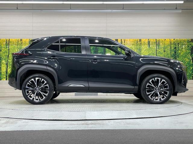 ヤリスクロス Ｚ　純正８型ＤＡ　全周囲カメラ　衝突軽減　レーダークルーズ　禁煙車　ハーフレザーシート　パワーシート　コーナーセンサー　スマートキー　ＬＥＤヘッド　ビルトインＥＴＣ　純正１８インチアルミ　オートハイビーム（66枚目）