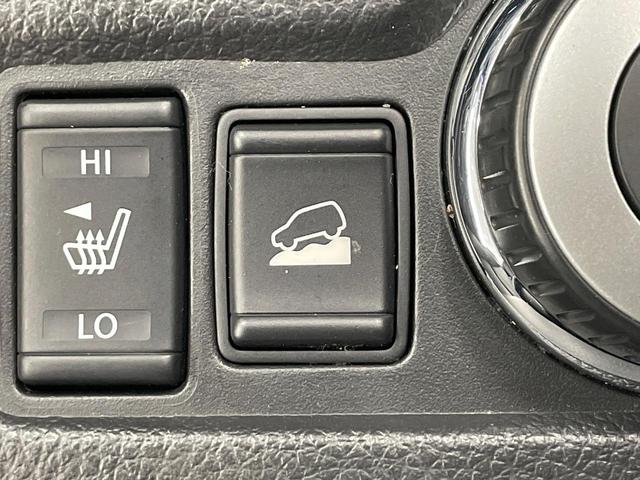 エクストレイル ２０Ｘｔ　エマージェンシーブレーキパッケージ　サンルーフ　純正ナビ　全周囲カメラ　ドラレコ　ＥＴＣ　クルーズコントロール　シートヒーター　衝突軽減装置　ＬＥＤヘッドライト　電動リアゲート　Ｂｌｕｅｔｏｏｔｈ　アイドリングストップ（62枚目）