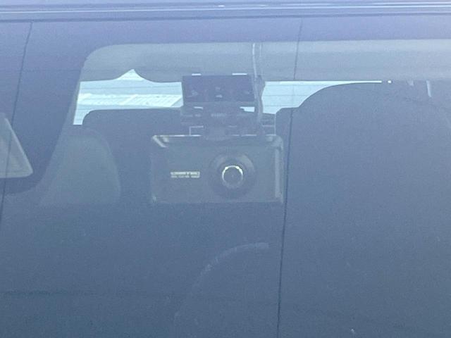 ライズ Ｚ　ＳＤナビ　全周囲カメラ　衝突軽減装置　レーダークルーズ　ＬＥＤヘッドライト　ドラレコ　Ｂｌｕｅｔｏｏｔｈ　１７インチアルミホイール　シートヒーター　電動パーキング　オートホールド　シートリフター（5枚目）