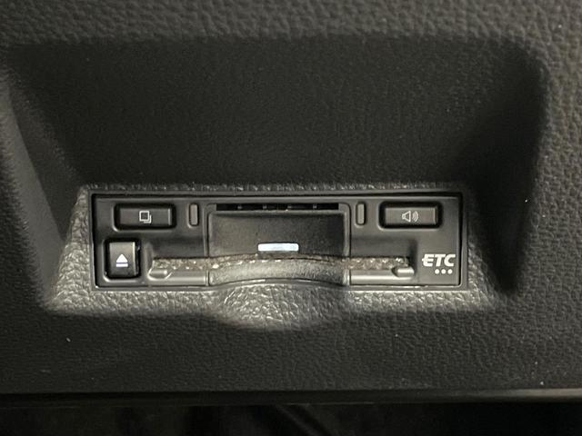 ヤリスクロス Ｚ　純正８型ＤＡ　全周囲カメラ　ＥＴＣ　ドラレコ　衝突軽減装置　ＬＥＤヘッドライト　Ｂｌｕｅｔｏｏｔｈ　シートヒーター　パワーシート　レーダークルーズ　オートエアコン　ステアリングヒーター（4枚目）