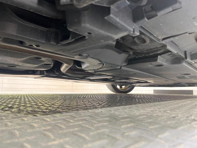 カローラスポーツ ハイブリッドＧ　Ｚ　ＳＤナビ　バックカメラ　衝突被害軽減システム　レーダークルーズ　禁煙車　コーナーセンサー　スマートキー　ＬＥＤヘッド　ビルトインＥＴＣ　純正１８インチアルミ　オートハイビーム　車線逸脱警報（20枚目）