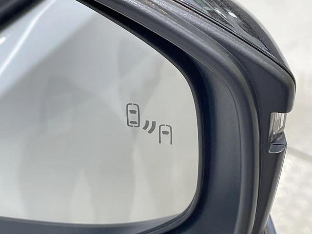 プリウス Ｇ　純正８型ＤＡ　レーダークルーズ　ブラインドスポットモニター　１９インチアルミ　衝突軽減装置　ＬＥＤヘッド　ＥＴＣ　Ｂｌｕｅｔｏｏｔｈ　シートヒーター　オートエアコン　スマートキー　プッシュスタート（6枚目）