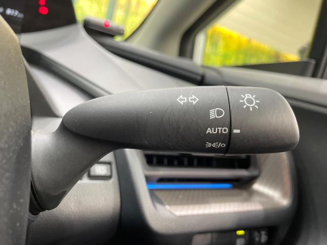プリウス Ｇ　純正８型ＤＡ　レーダークルーズ　ブラインドスポットモニター　１９インチアルミ　衝突軽減装置　ＬＥＤヘッド　ＥＴＣ　Ｂｌｕｅｔｏｏｔｈ　シートヒーター　オートエアコン　スマートキー　プッシュスタート（27枚目）
