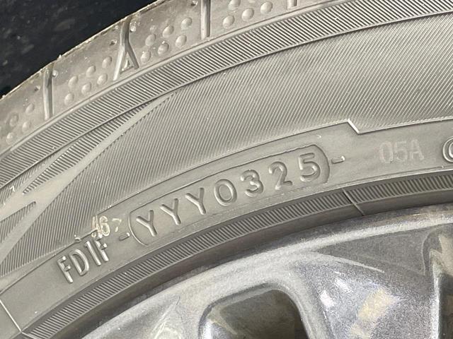 プリウス Ｇ　純正８型ＤＡ　レーダークルーズ　ブラインドスポットモニター　１９インチアルミ　衝突軽減装置　ＬＥＤヘッド　ＥＴＣ　Ｂｌｕｅｔｏｏｔｈ　シートヒーター　オートエアコン　スマートキー　プッシュスタート（53枚目）