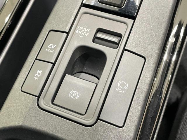 プリウス Ｇ　純正８型ＤＡ　レーダークルーズ　ブラインドスポットモニター　１９インチアルミ　衝突軽減装置　ＬＥＤヘッド　ＥＴＣ　Ｂｌｕｅｔｏｏｔｈ　シートヒーター　オートエアコン　スマートキー　プッシュスタート（62枚目）