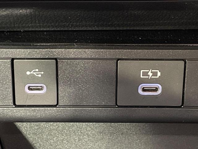 プリウス Ｇ　純正８型ＤＡ　レーダークルーズ　ブラインドスポットモニター　１９インチアルミ　衝突軽減装置　ＬＥＤヘッド　ＥＴＣ　Ｂｌｕｅｔｏｏｔｈ　シートヒーター　オートエアコン　スマートキー　プッシュスタート（63枚目）