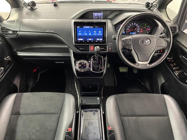 ヴォクシー ＺＳ　煌ＩＩＩ　純正９型ナビ　両側電動ドア　バックカメラ　衝突被害軽減システム　禁煙車　ドラレコ　スマートキー　ＬＥＤヘッド　ビルトインＥＴＣ　クルコン　純正１６インチアルミ　オートライト　デュアルエアコン（2枚目）