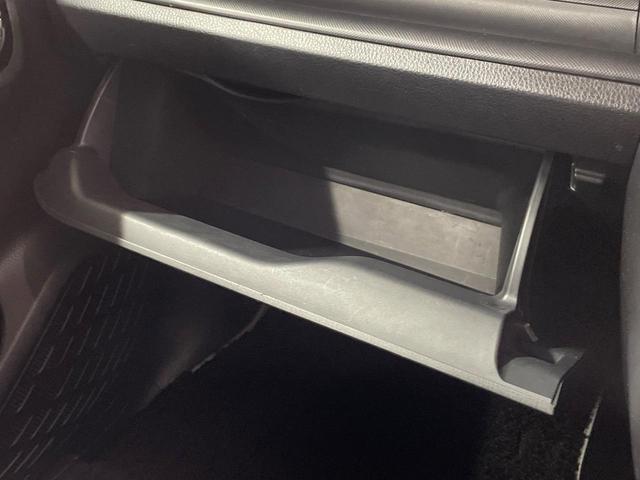 ヴォクシー ＺＳ　煌ＩＩＩ　純正９型ナビ　両側電動ドア　バックカメラ　衝突被害軽減システム　禁煙車　ドラレコ　スマートキー　ＬＥＤヘッド　ビルトインＥＴＣ　クルコン　純正１６インチアルミ　オートライト　デュアルエアコン（49枚目）