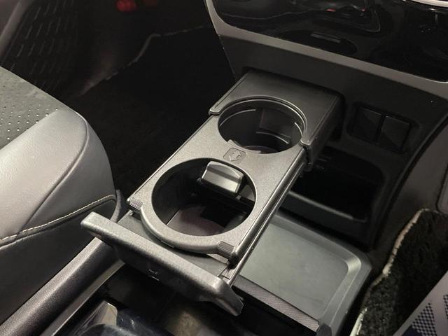 ヴォクシー ＺＳ　煌ＩＩＩ　純正９型ナビ　両側電動ドア　バックカメラ　衝突被害軽減システム　禁煙車　ドラレコ　スマートキー　ＬＥＤヘッド　ビルトインＥＴＣ　クルコン　純正１６インチアルミ　オートライト　デュアルエアコン（52枚目）