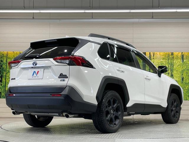 ＲＡＶ４ ハイブリッドアドベンチャー　オフロードパッケージＩＩ　純正１０．５型ナビ　４ＷＤ　バックカメラ　衝突軽減　レーダークルーズ　禁煙車　電動リアゲート　ハーフレザーシート　パワーシート　コーナーセンサー　スマートキー　ＬＥＤヘッド　ビルトインＥＴＣ（17枚目）