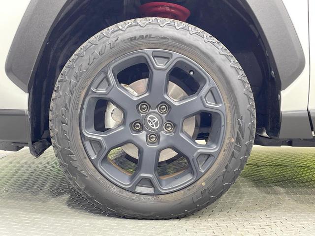 ＲＡＶ４ ハイブリッドアドベンチャー　オフロードパッケージＩＩ　純正１０．５型ナビ　４ＷＤ　バックカメラ　衝突軽減　レーダークルーズ　禁煙車　電動リアゲート　ハーフレザーシート　パワーシート　コーナーセンサー　スマートキー　ＬＥＤヘッド　ビルトインＥＴＣ（65枚目）