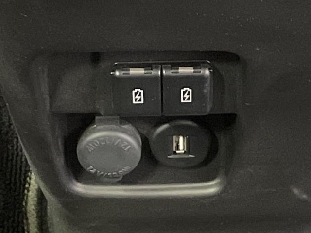 スペーシアギア ハイブリッドＸＺ　純正９型ナビ　両側電動ドア　全周囲カメラ　衝突軽減　レーダークルーズ　禁煙車　ドラレコ　コーナーセンサー　スマートキー　ＬＥＤヘッド　ルーフレール　ビルトインＥＴＣ　純正１４インチアルミ　オートライト（37枚目）