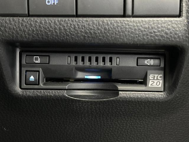 ハリアー Ｚ　レザーパッケージ　１２．３型ナビ　バックカメラ　ＪＢＬサウンド　衝突被害軽減システム　レーダークルーズ　禁煙車　電動リアゲート　レザーシート　前席シートエアコン　ドラレコ　コーナーセンサー　スマートキー　ＬＥＤヘッド（5枚目）