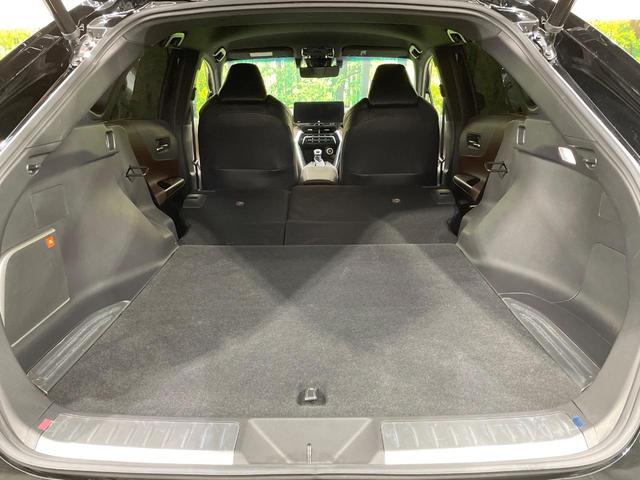 ハリアー Ｚ　レザーパッケージ　１２．３型ナビ　バックカメラ　ＪＢＬサウンド　衝突被害軽減システム　レーダークルーズ　禁煙車　電動リアゲート　レザーシート　前席シートエアコン　ドラレコ　コーナーセンサー　スマートキー　ＬＥＤヘッド（10枚目）