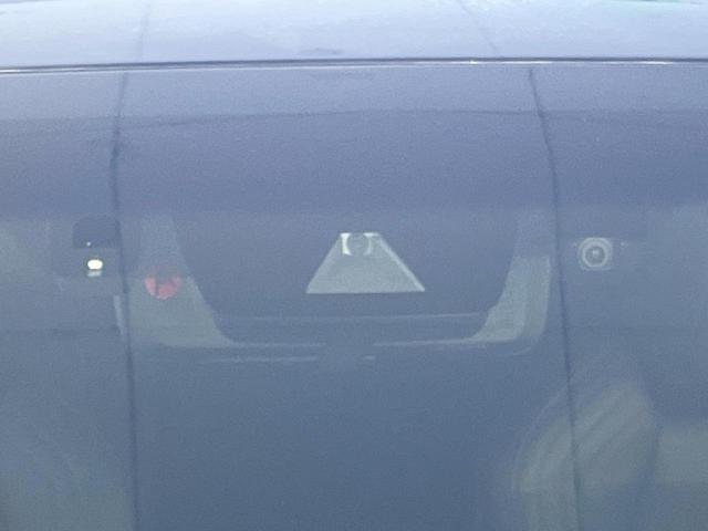 ハリアー Ｚ　レザーパッケージ　１２．３型ナビ　バックカメラ　ＪＢＬサウンド　衝突被害軽減システム　レーダークルーズ　禁煙車　電動リアゲート　レザーシート　前席シートエアコン　ドラレコ　コーナーセンサー　スマートキー　ＬＥＤヘッド（24枚目）