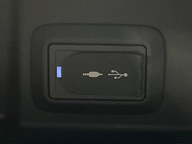 ハリアー Ｚ　レザーパッケージ　１２．３型ナビ　バックカメラ　ＪＢＬサウンド　衝突被害軽減システム　レーダークルーズ　禁煙車　電動リアゲート　レザーシート　前席シートエアコン　ドラレコ　コーナーセンサー　スマートキー　ＬＥＤヘッド（32枚目）