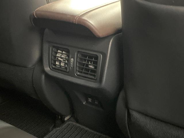 ハリアー Ｚ　レザーパッケージ　１２．３型ナビ　バックカメラ　ＪＢＬサウンド　衝突被害軽減システム　レーダークルーズ　禁煙車　電動リアゲート　レザーシート　前席シートエアコン　ドラレコ　コーナーセンサー　スマートキー　ＬＥＤヘッド（46枚目）