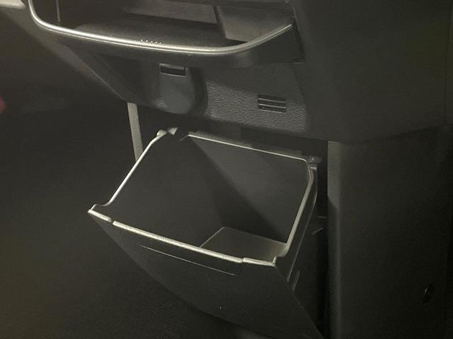 デリカミニ Ｔ　プレミアム　ターボ　ＳＤナビ　両側電動ドア　全周囲カメラ　衝突軽減　レーダークルーズ　禁煙車　ドラレコ　コーナーセンサー　スマートキー　ＬＥＤヘッド　ＥＴＣ　純正１５インチアルミ　オートハイビーム（42枚目）