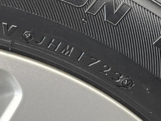 スイフト ハイブリッドＭＬ　ＳＤナビ　バックカメラ　衝突被害軽減システム　禁煙車　シートヒーター　ドラレコ　スマートキー　ＬＥＤヘッド　ＥＴＣ　オートライト　オートエアコン　Ｂｌｕｅｔｏｏｔｈ　ＣＤ（29枚目）