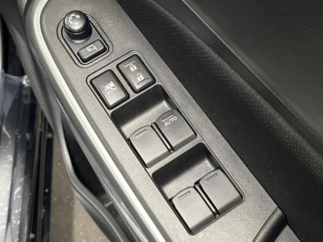 スイフト ハイブリッドＭＬ　ＳＤナビ　バックカメラ　衝突被害軽減システム　禁煙車　シートヒーター　ドラレコ　スマートキー　ＬＥＤヘッド　ＥＴＣ　オートライト　オートエアコン　Ｂｌｕｅｔｏｏｔｈ　ＣＤ（30枚目）