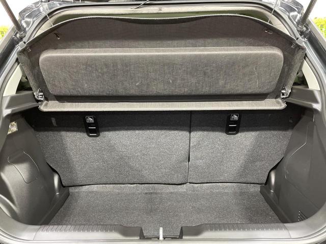 スイフト ハイブリッドＭＬ　ＳＤナビ　バックカメラ　衝突被害軽減システム　禁煙車　シートヒーター　ドラレコ　スマートキー　ＬＥＤヘッド　ＥＴＣ　オートライト　オートエアコン　Ｂｌｕｅｔｏｏｔｈ　ＣＤ（47枚目）