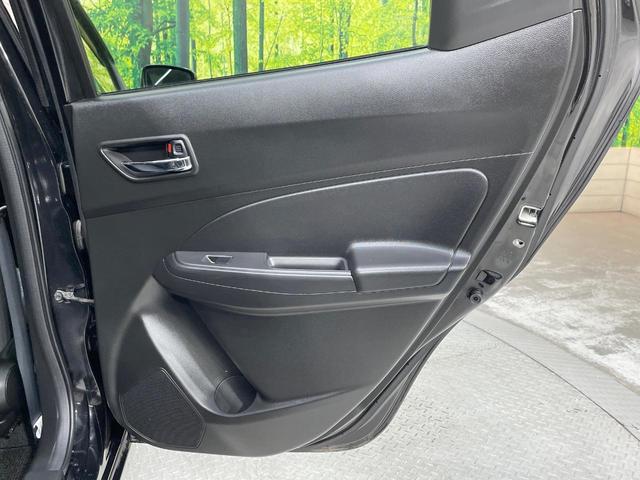 スイフト ハイブリッドＭＬ　ＳＤナビ　バックカメラ　衝突被害軽減システム　禁煙車　シートヒーター　ドラレコ　スマートキー　ＬＥＤヘッド　ＥＴＣ　オートライト　オートエアコン　Ｂｌｕｅｔｏｏｔｈ　ＣＤ（54枚目）