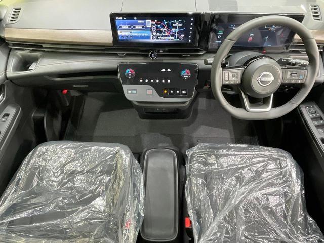 セレナ ｅ－パワー　ハイウェイスターＶ　登録済未使用車　純正１２型ナビ　アラウンドビューモニター　レーダークルーズ　コーナーセンサー　スマートキー　ＬＥＤヘッド　ＥＴＣ２．０　純正１６インチアルミ　オートハイビーム　車線逸脱警報（2枚目）