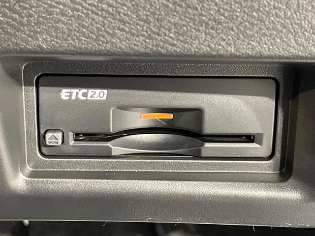 セレナ ｅ－パワー　ハイウェイスターＶ　登録済未使用車　純正１２型ナビ　アラウンドビューモニター　レーダークルーズ　コーナーセンサー　スマートキー　ＬＥＤヘッド　ＥＴＣ２．０　純正１６インチアルミ　オートハイビーム　車線逸脱警報（42枚目）