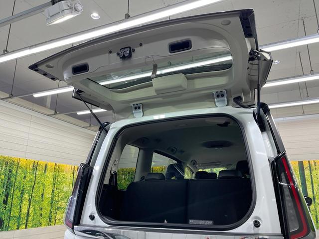 セレナ ｅ－パワー　ハイウェイスターＶ　登録済未使用車　純正１２型ナビ　アラウンドビューモニター　レーダークルーズ　コーナーセンサー　スマートキー　ＬＥＤヘッド　ＥＴＣ２．０　純正１６インチアルミ　オートハイビーム　車線逸脱警報（69枚目）