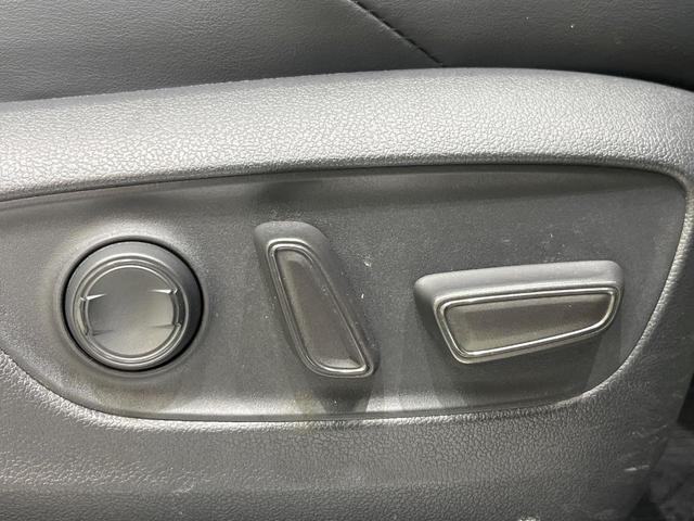 ハリアー Ｚ　純正１２．３型ナビ　全周囲カメラ　ＪＢＬサウンド　ヘッドアップディスプレイ　レーダークルーズ　衝突軽減装置　ＬＥＤヘッドライト　パワーシート　Ｂｌｕｅｔｏｏｔｈ　ＥＴＣ　フルセグＴＶ　電動リアゲート（37枚目）