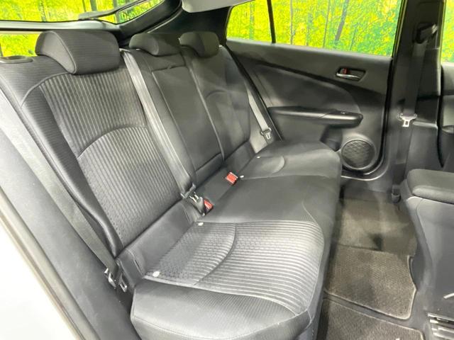 プリウス Ｓセーフティプラス　ＳＤナビ　バックカメラ　衝突軽減　レーダークルーズ　禁煙車　ドラレコ　コーナーセンサー　スマートキー　ＬＥＤヘッド　ＥＴＣ　純正１５インチアルミ　パークアシスト　オートライト　オートエアコン（9枚目）